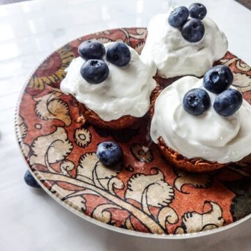 Toasted Granola Cups with Yogurt and Fruit