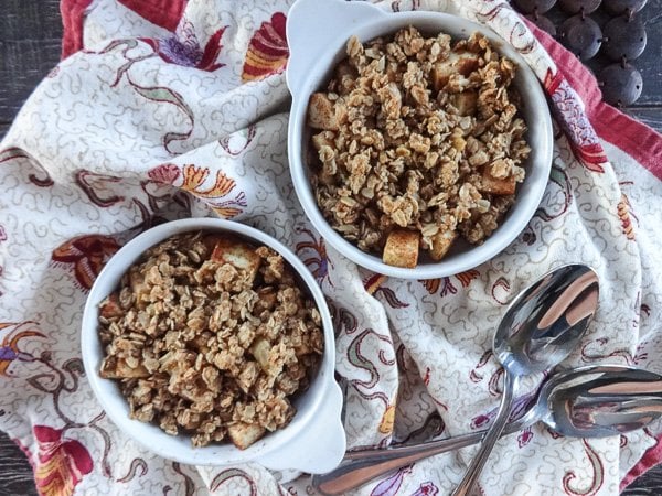 Apple Crisp for Two #easy #singleserving www.sweetcayenne.com