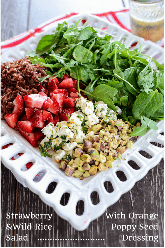 Strawberry Wild Rice Salad #vegetarian #glutenfree www.sweetcayenne.com