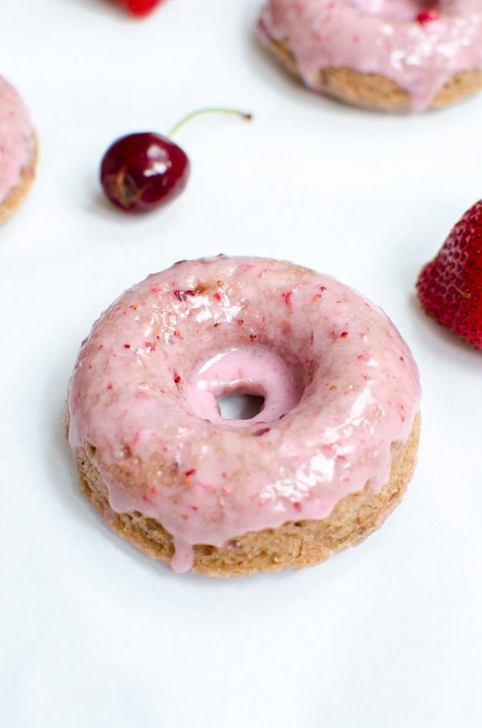 Easy baked donuts to make and enjoy at home!