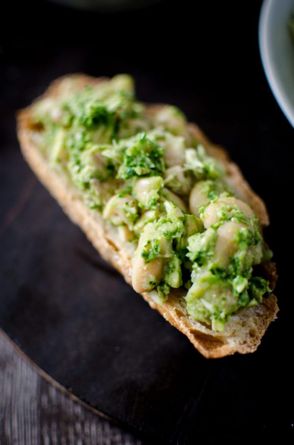 Tuna and White Bean Salad with Kale Pesto