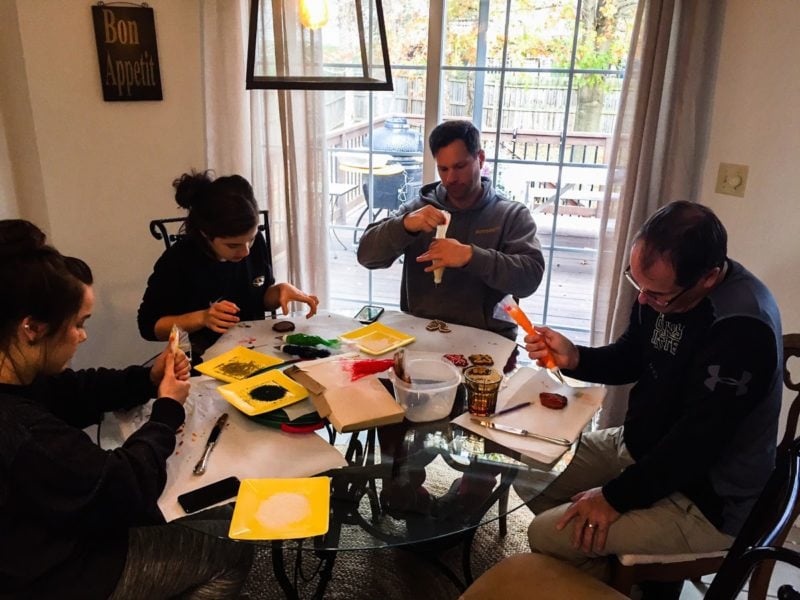 Thanksgiving cookie decorating