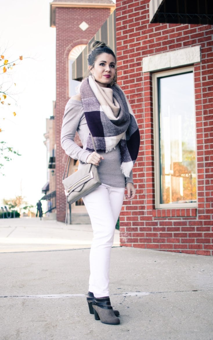 Yes, you can wear white jeans after Labor Day! This look features neutral taupe + white jeans + and a blanket scarf for crisp fall weather!